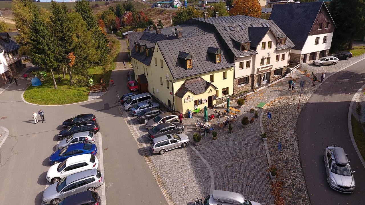Penzion U Snehulaka Bozi Dar Exterior photo
